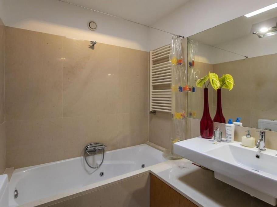 Quinta Da Barca House - Nada Melhor Que Juntar Luxo A Lazer Com Mar E Rio! Эшпозенди Экстерьер фото